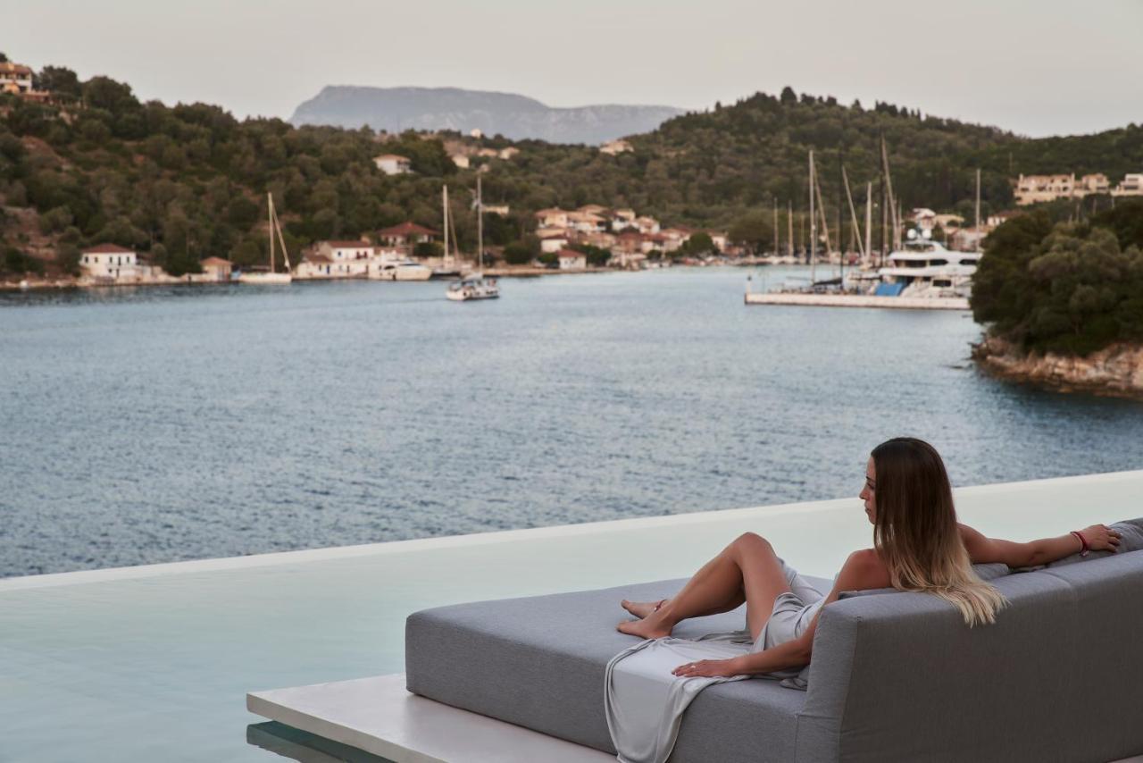Azur Retreat Hotel Spartokhorion Bagian luar foto