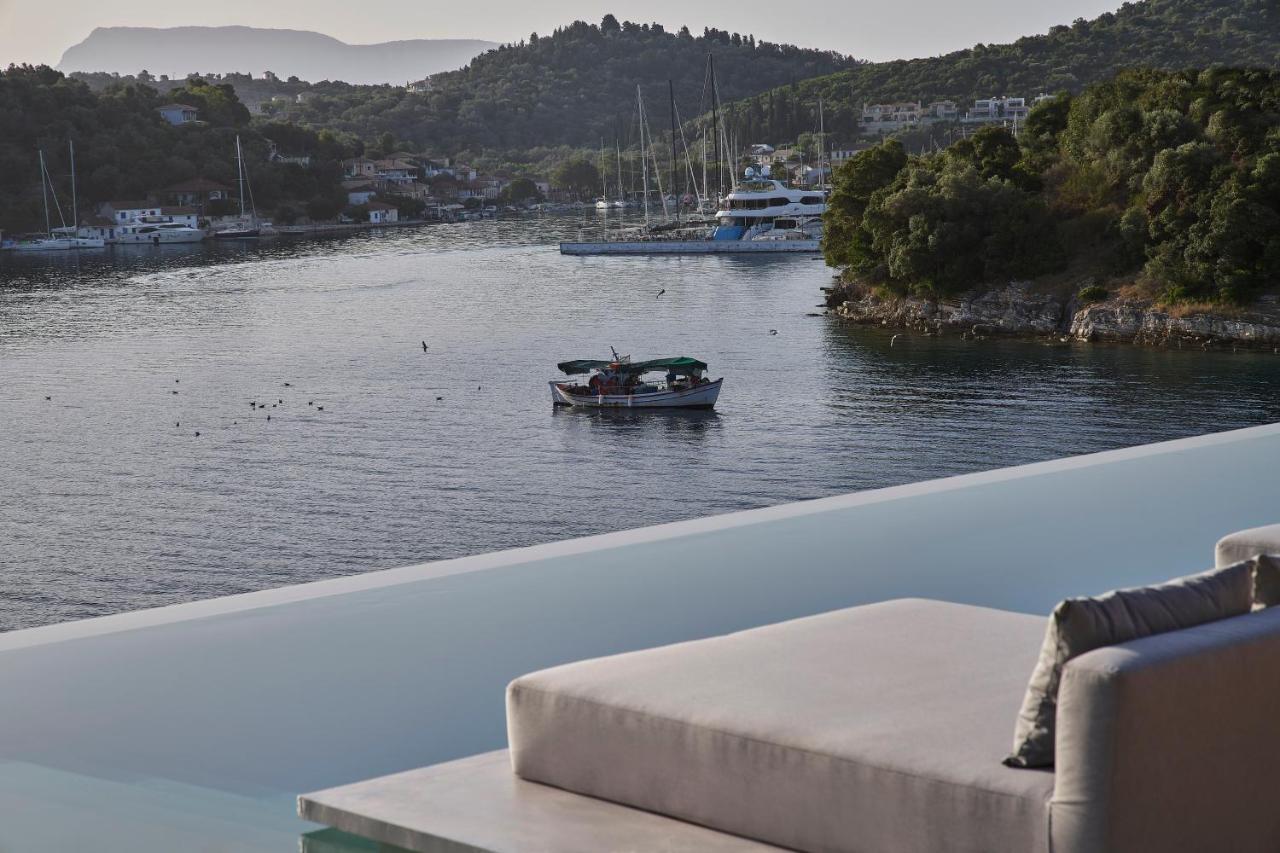 Azur Retreat Hotel Spartokhorion Bagian luar foto