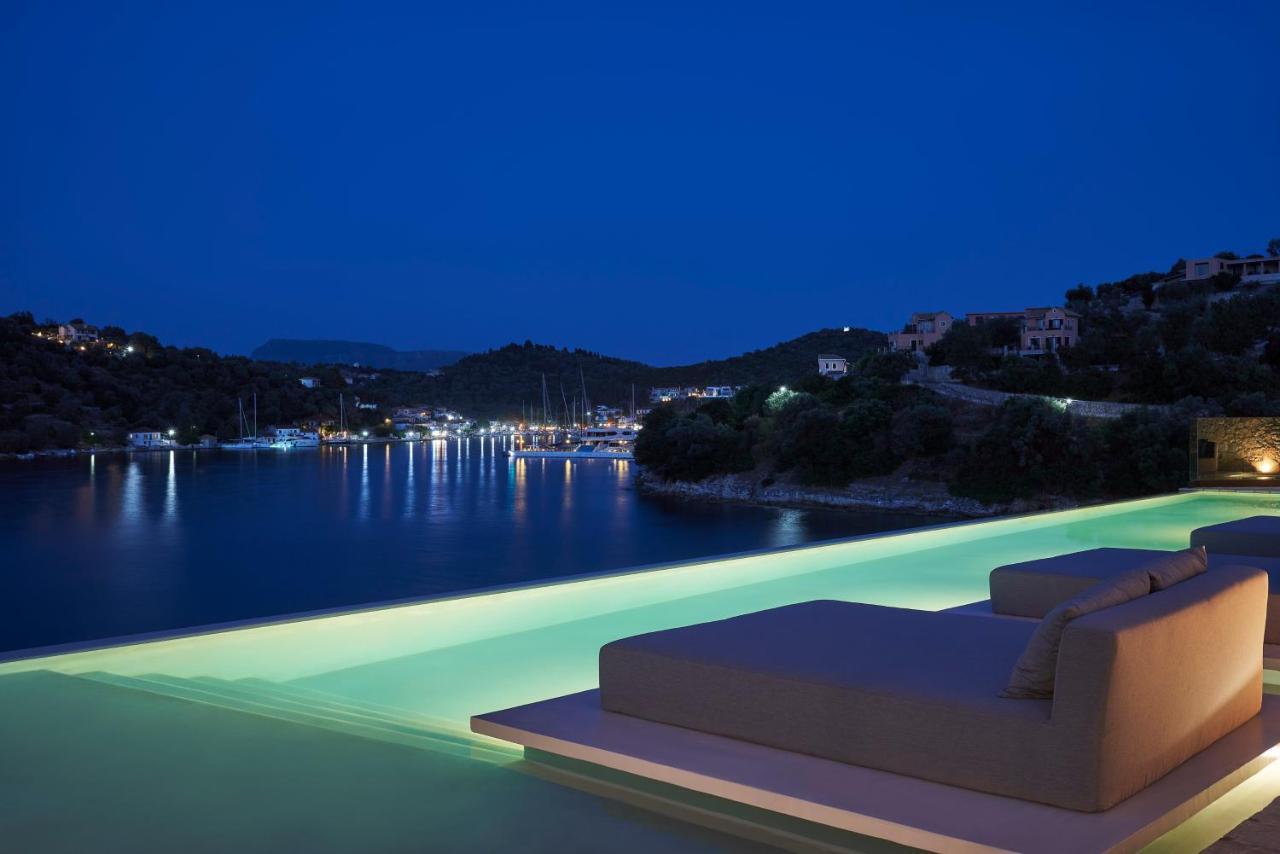 Azur Retreat Hotel Spartokhorion Bagian luar foto