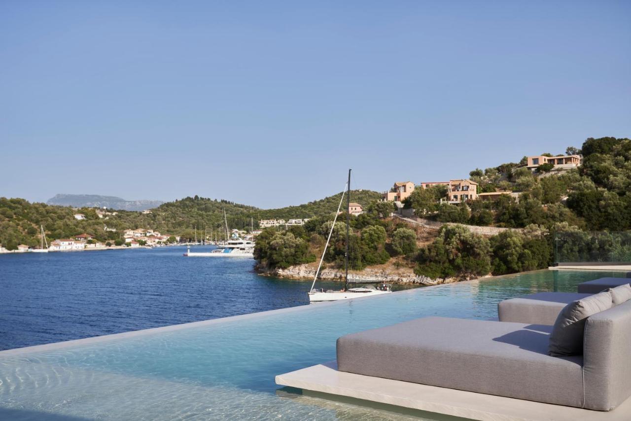 Azur Retreat Hotel Spartokhorion Bagian luar foto