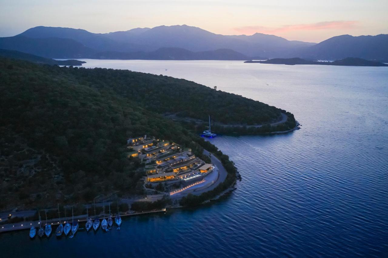 Azur Retreat Hotel Spartokhorion Bagian luar foto