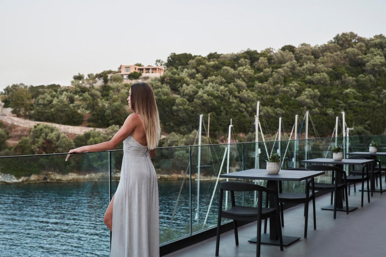 Azur Retreat Hotel Spartokhorion Bagian luar foto