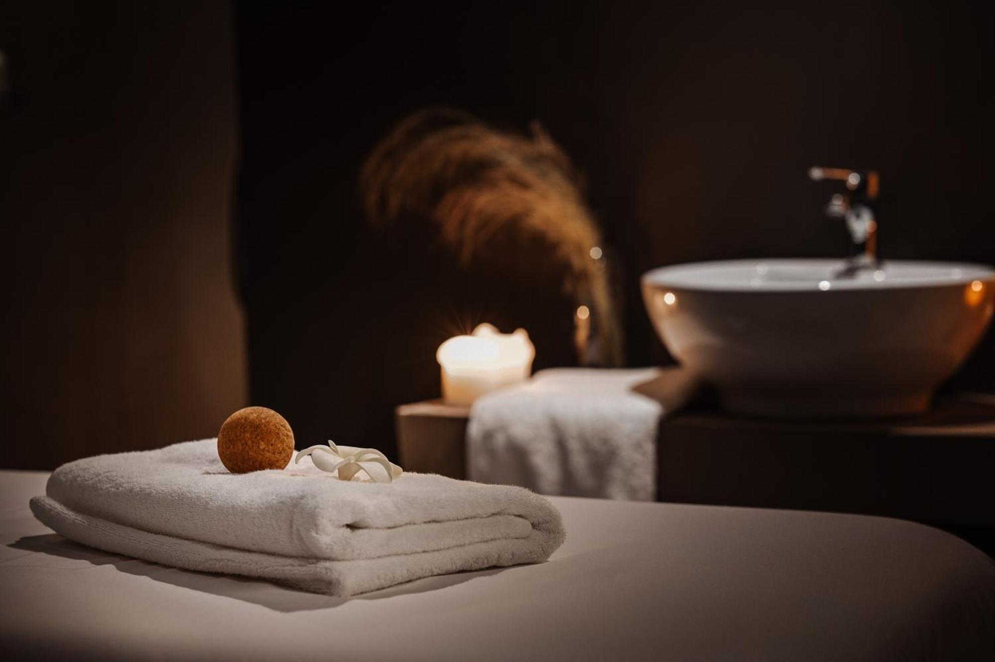 Azur Retreat Hotel Spartokhorion Bagian luar foto